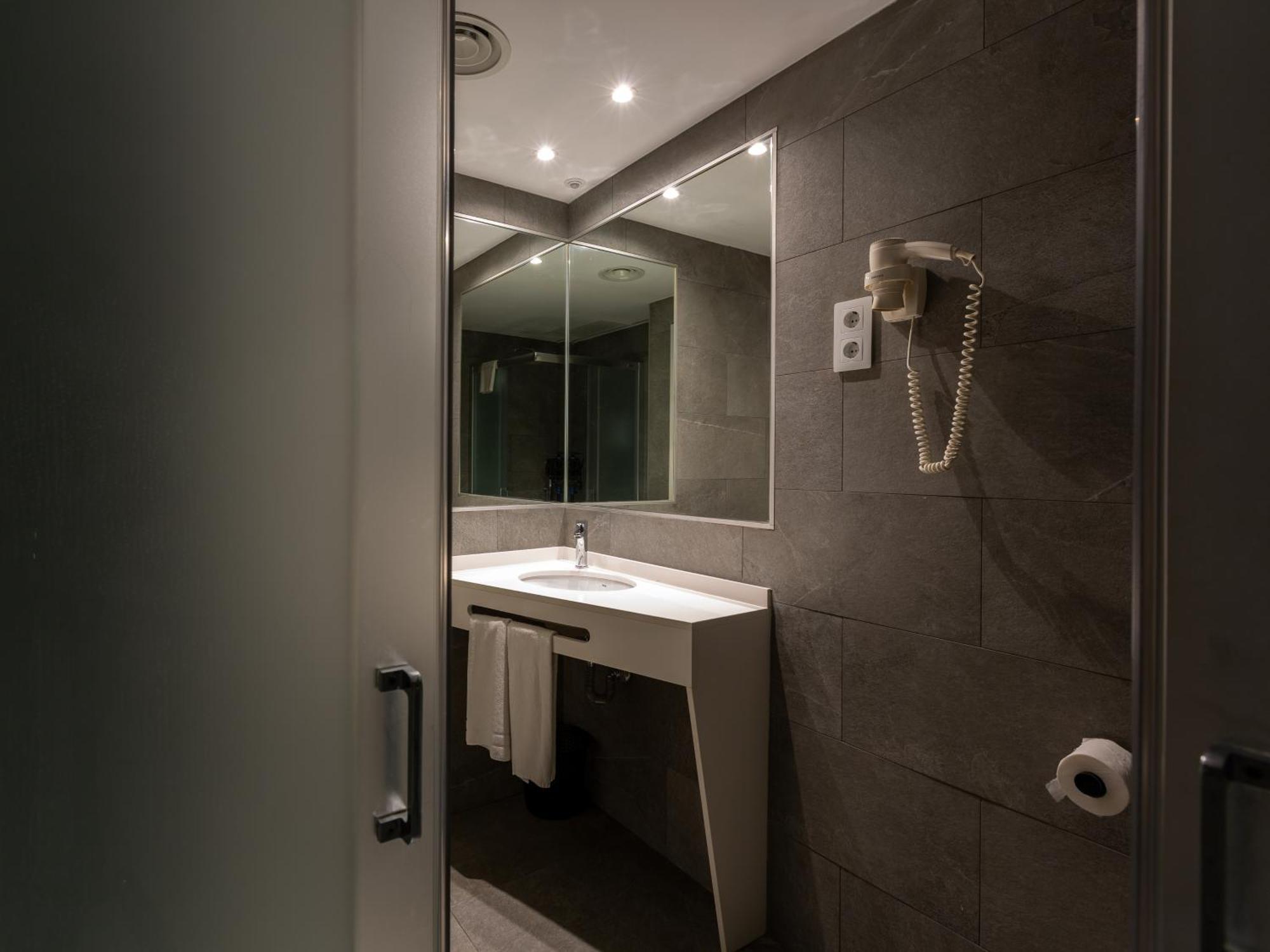 Apartamentos Sunway Apollo Sitges Exterior foto